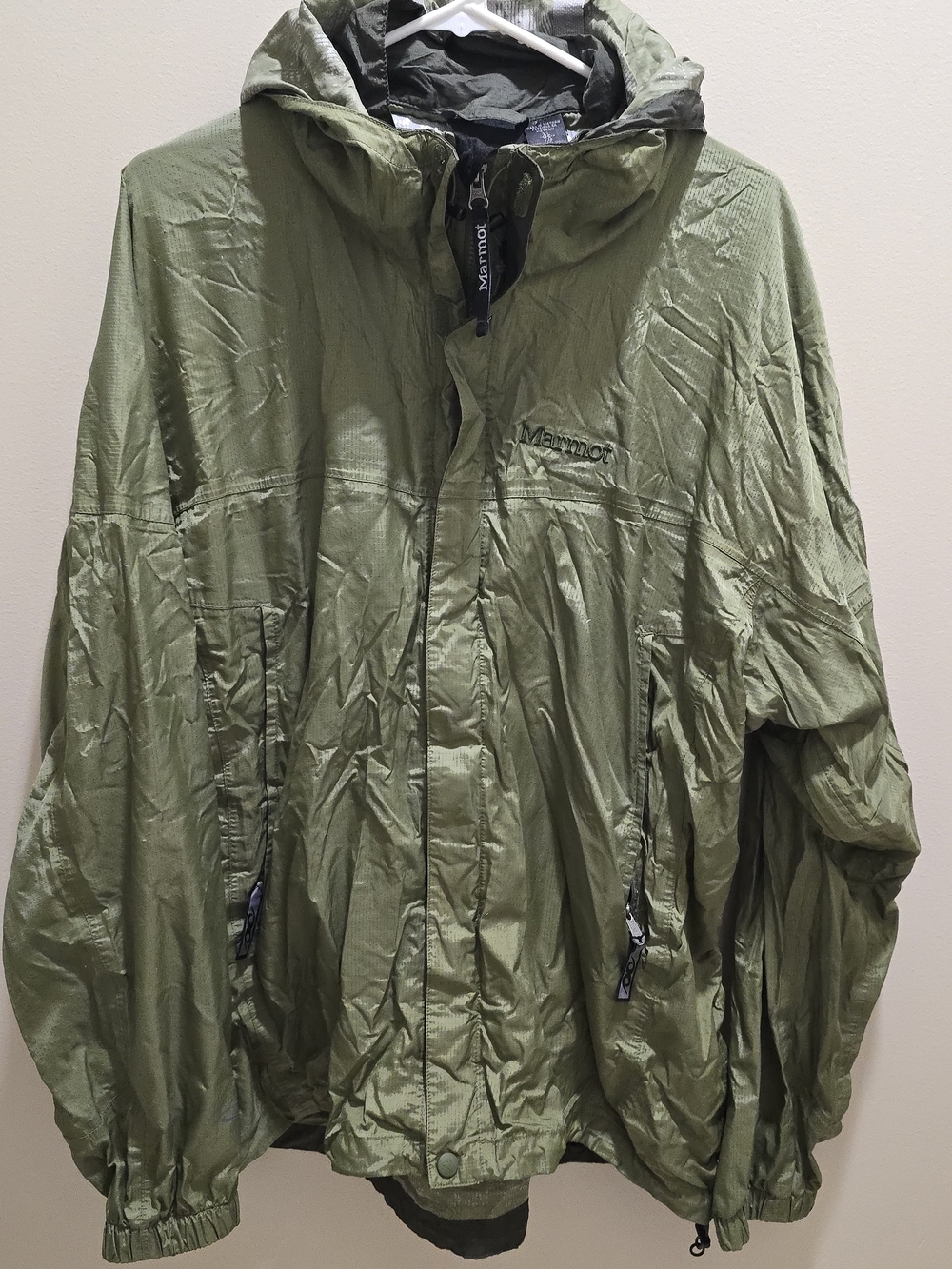 Marmot Men's Olive Green Lightweight Hooded Jacket